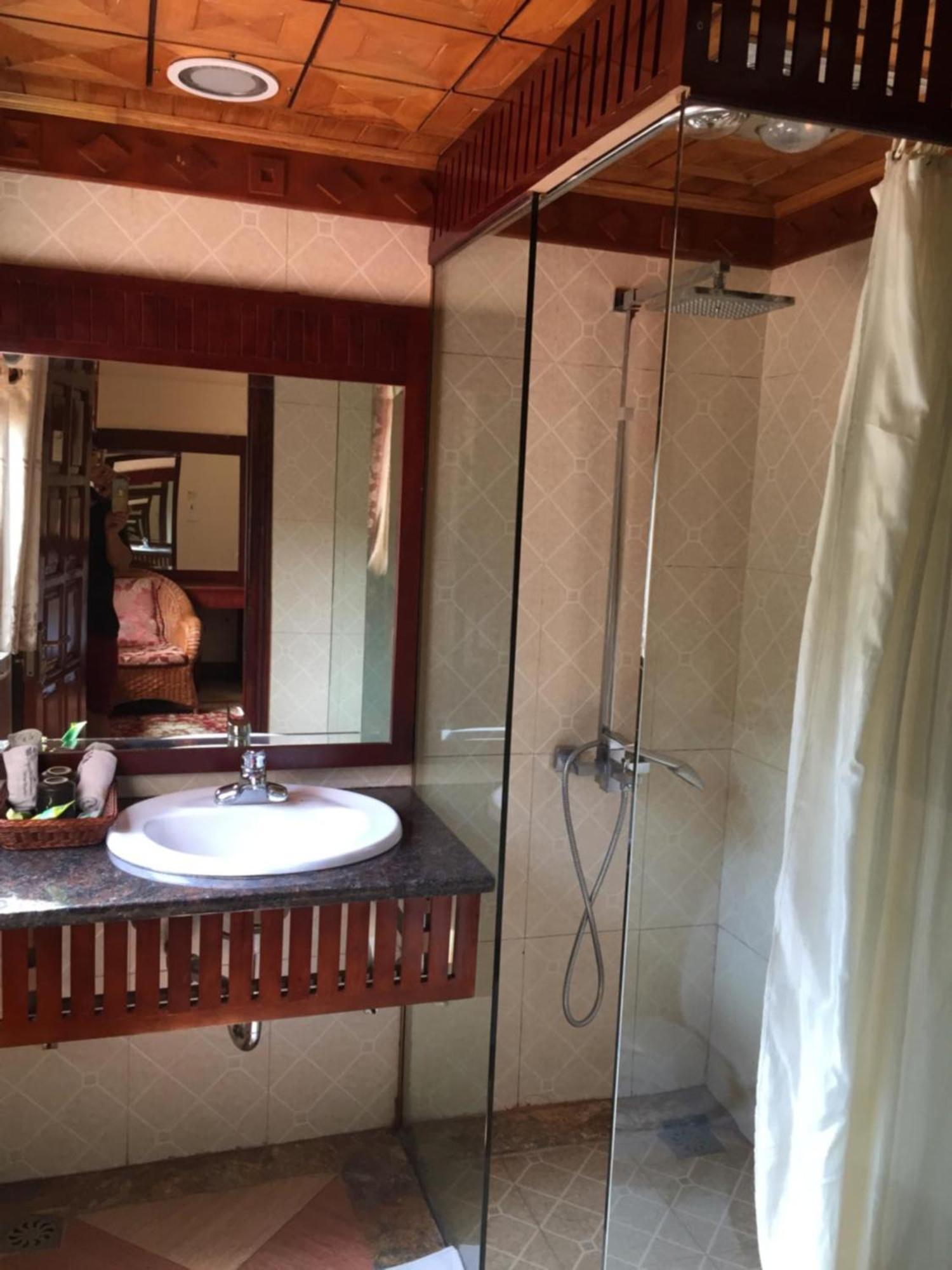 Chambre Double – Vue sur Lac
